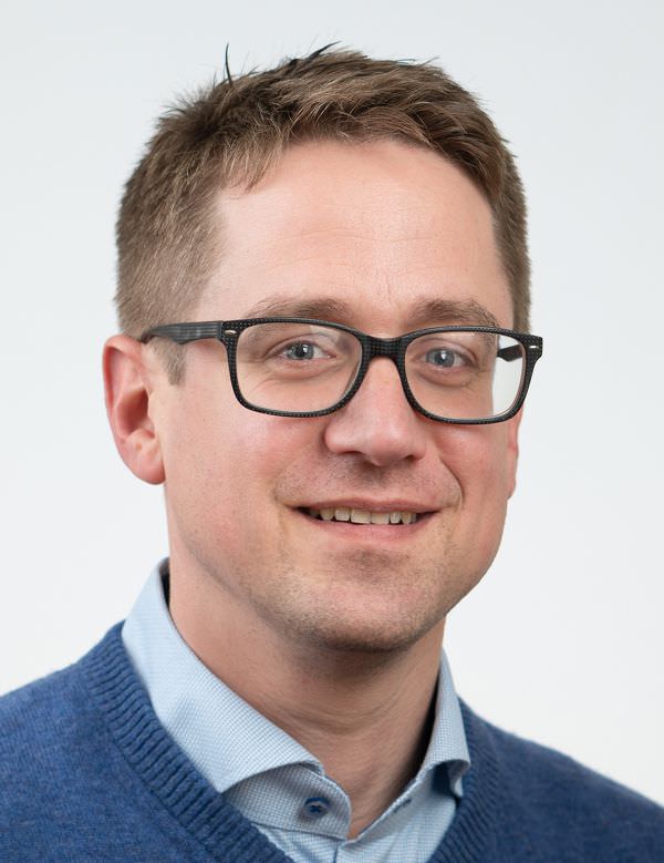  Max Liebau
