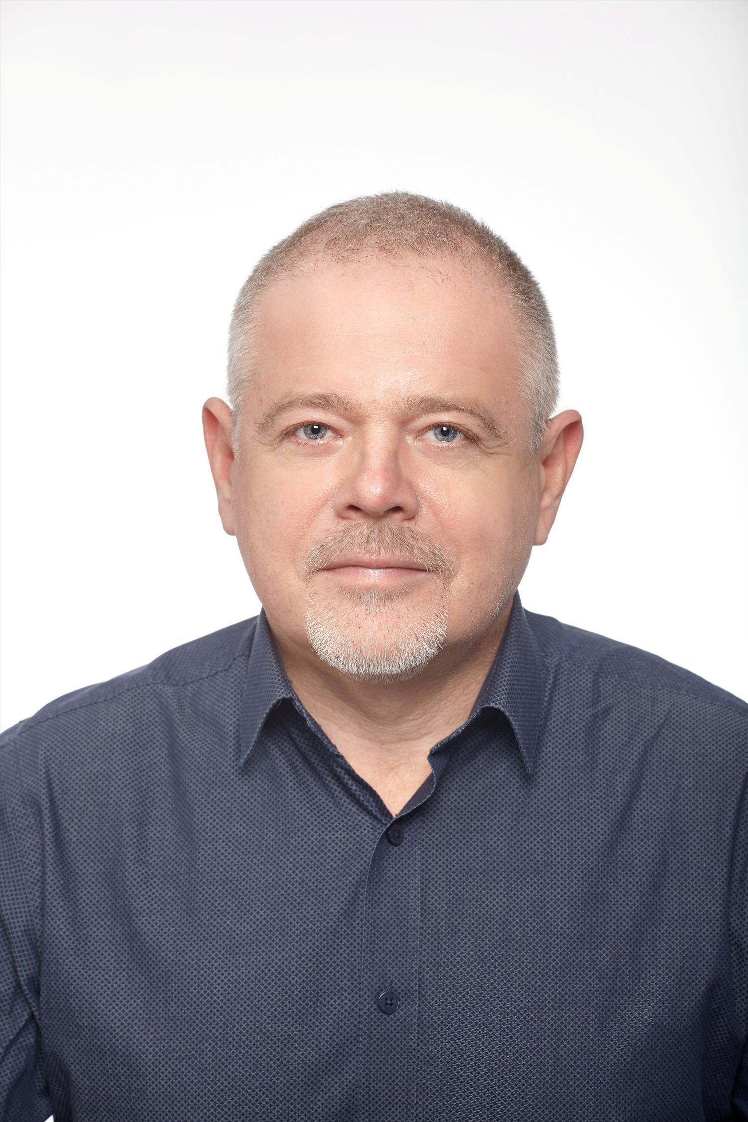  Jacek Rubik